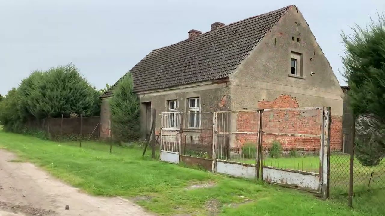 В каких домах люди живут.Польское село!!!