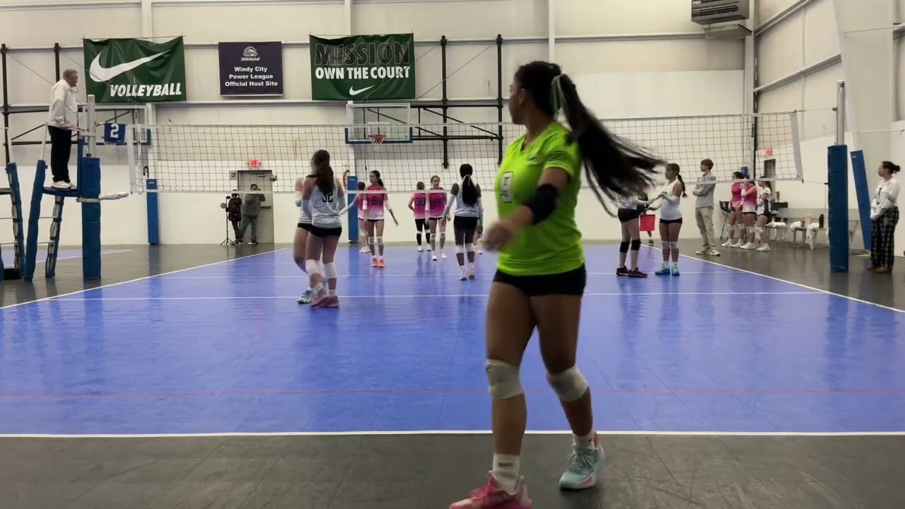 Cyclones 14black vs. Tav 14white