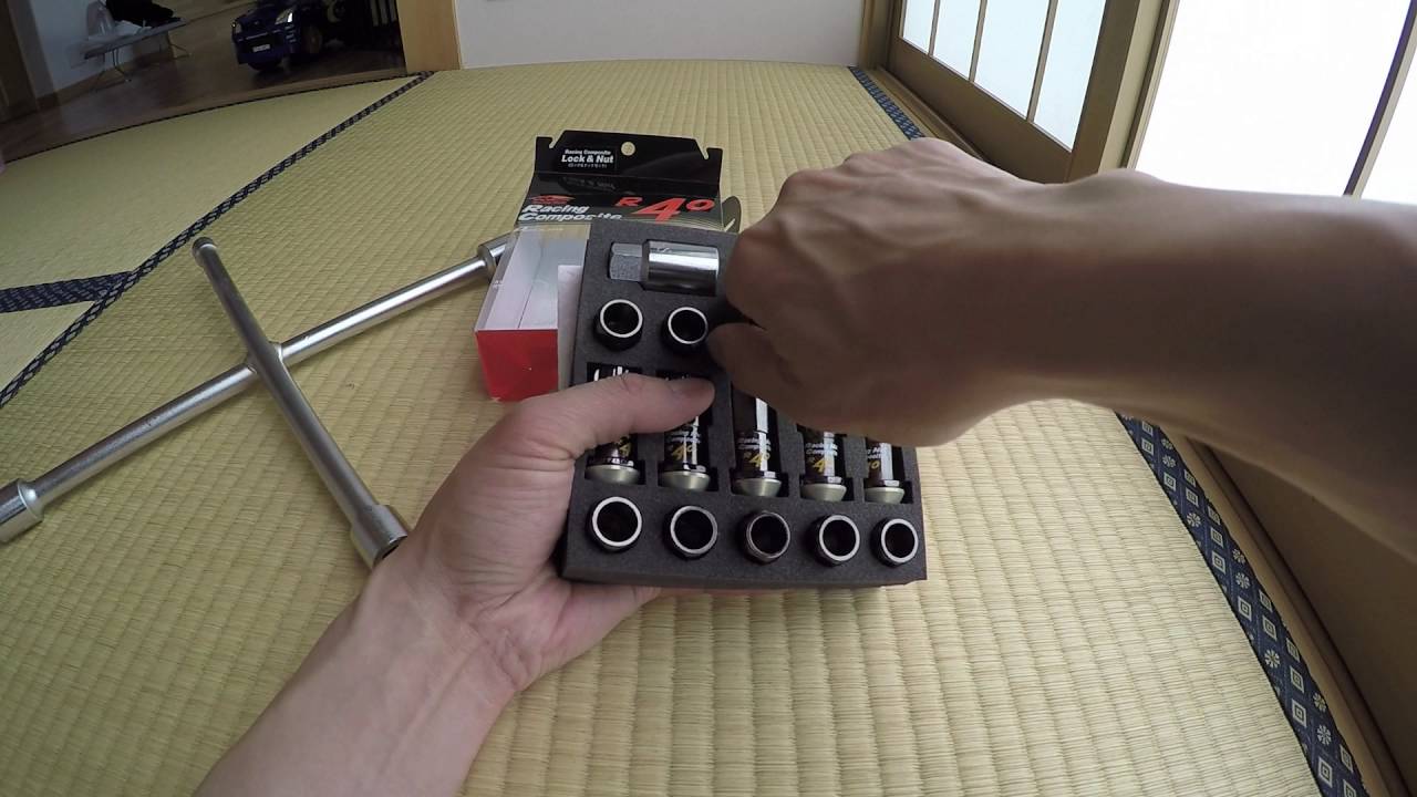 Unboxing Project Kics R40 Lug Nut