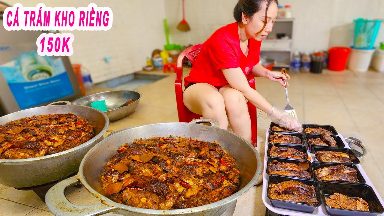 Chủ quán Gốc Bắc chia sẻ bí quyết nấu Cá Trắm Kho Riềng ăn cực 