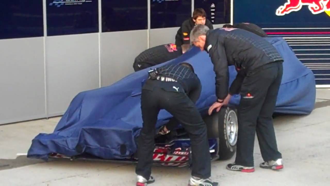 Red Bull RB6 Launch - Jerez, Spain 2010