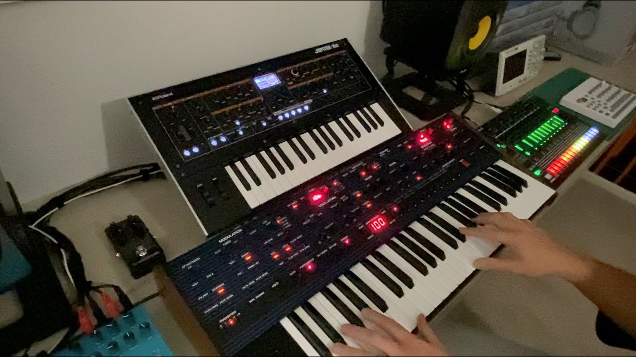 Roland Jupiter Xm's hidden Prophet 5 😱