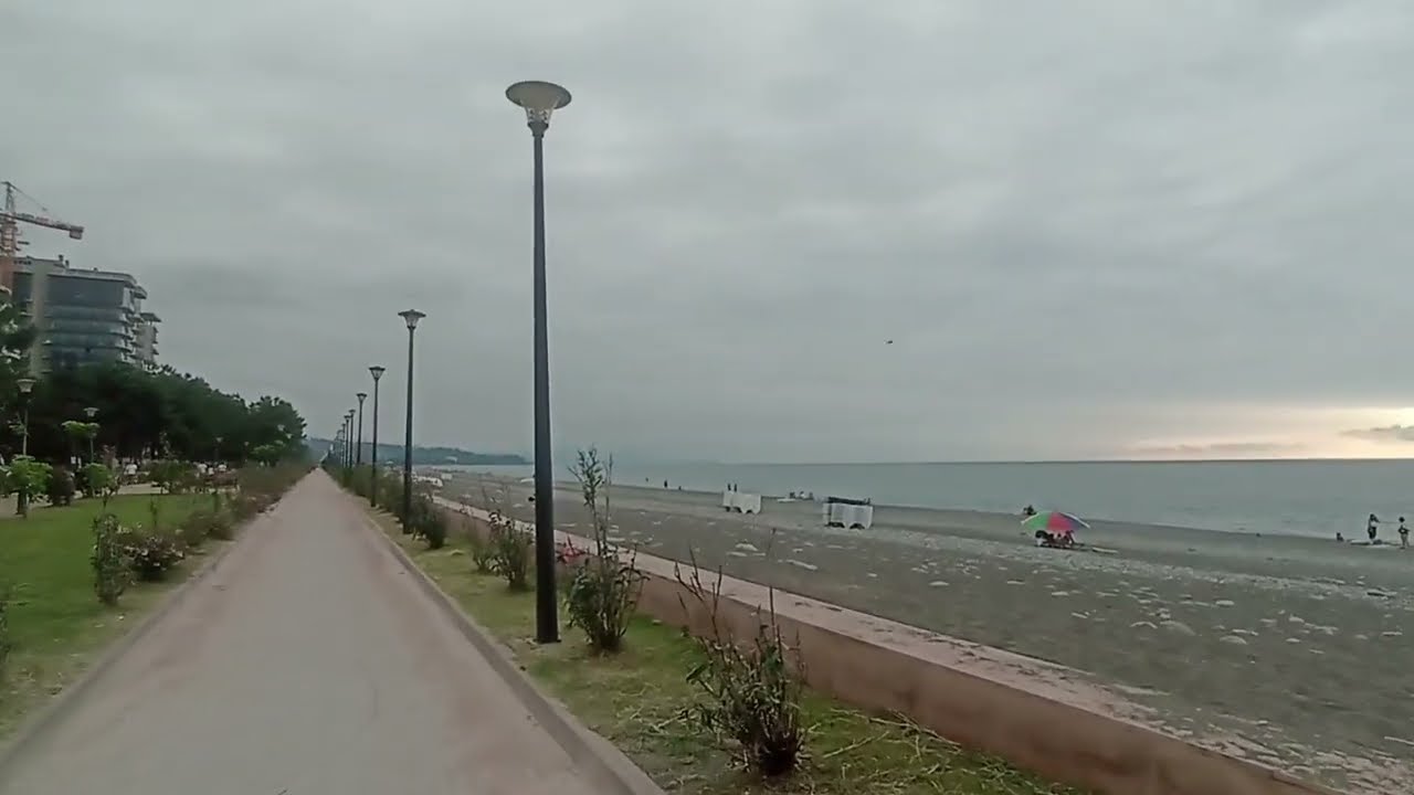 Набережная и пляж в Кобулети (Грузия) 12.07.2025