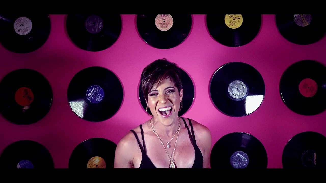 Izis La Enfermera de la Salsa - Don't Speak (Salsa Version) (Official Video)