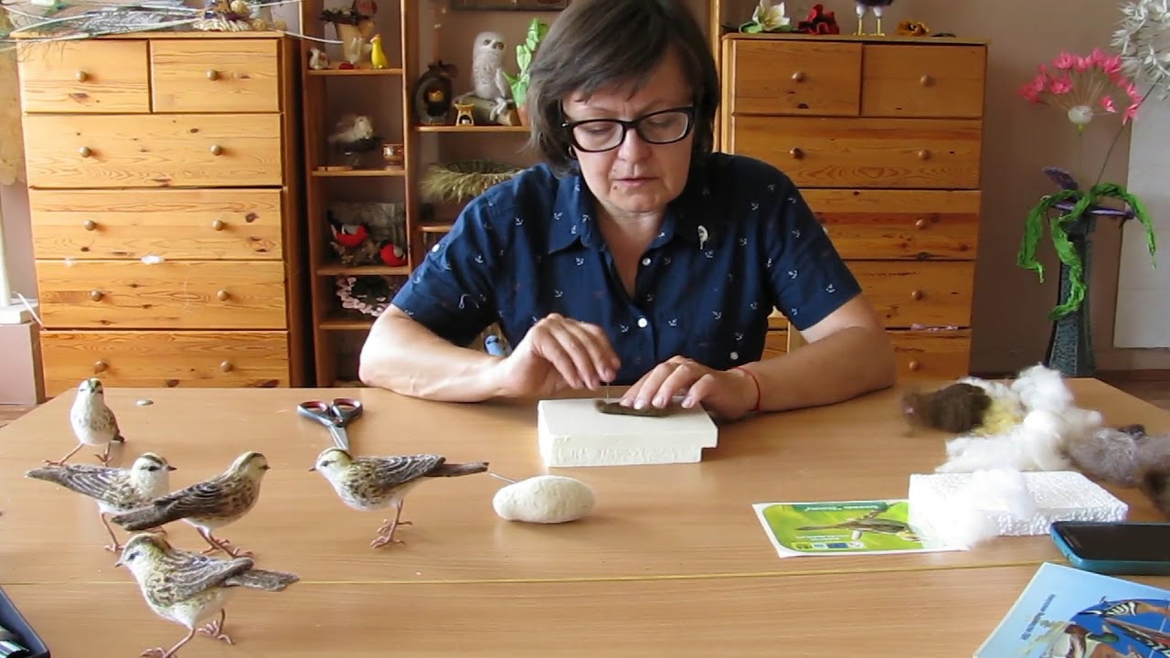 Felting from wool: realistic rare birds - aquatic warblers