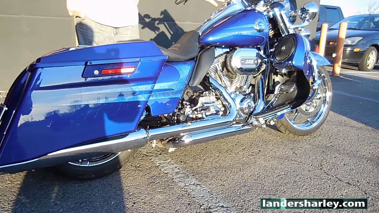 2013 Harley-Davidson CVO Road King