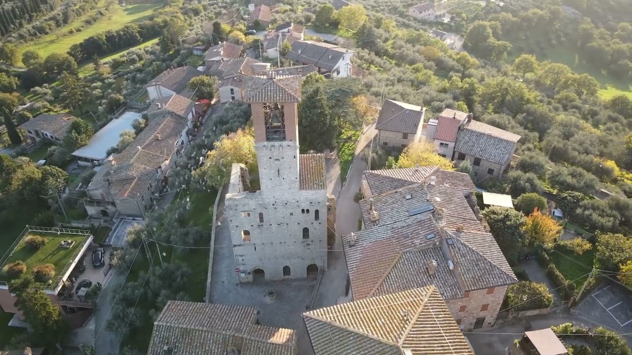 Castello e terrazza panoramica di Agello - Magione