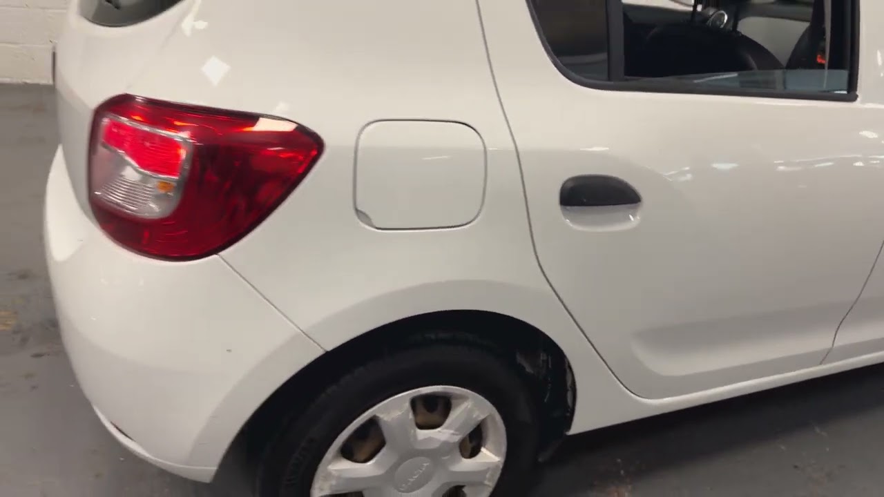 2014 Dacia Sendero white