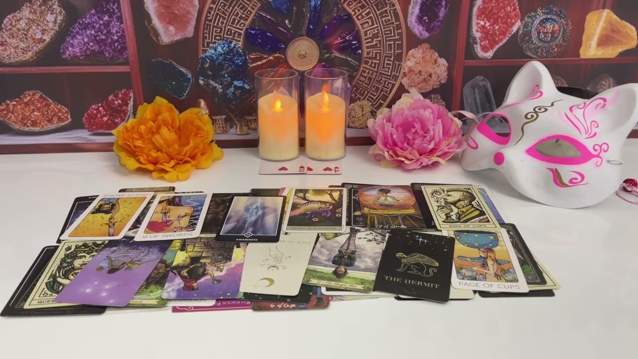 PISCES   - SOMEONE HAS CHANGED THEIR MIND ABOUT YOU PISCES  LOVE TAROT READING