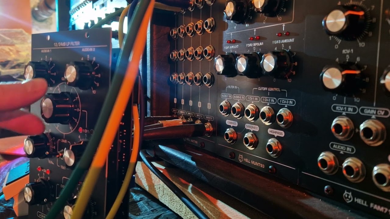 Hell Modular Synthesizer - 24dB Lowpass-Filter