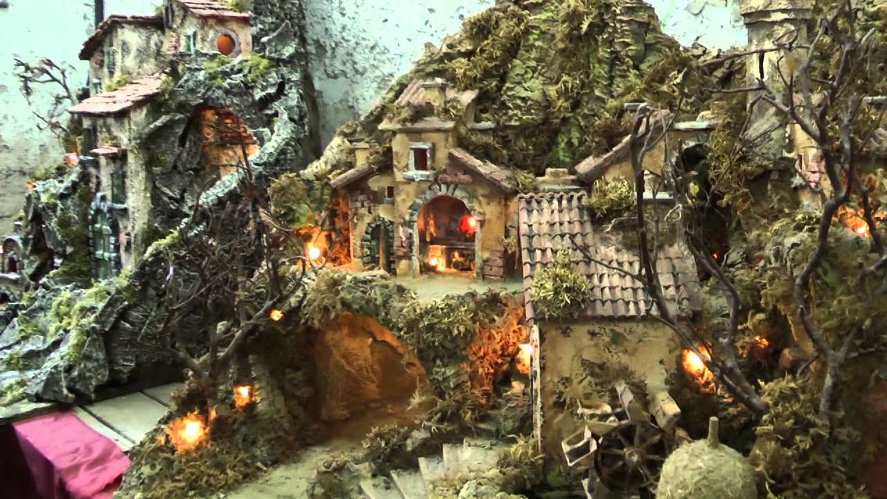 NAPOLI - NATALE A SAN GREGORIO ARMENO - HD