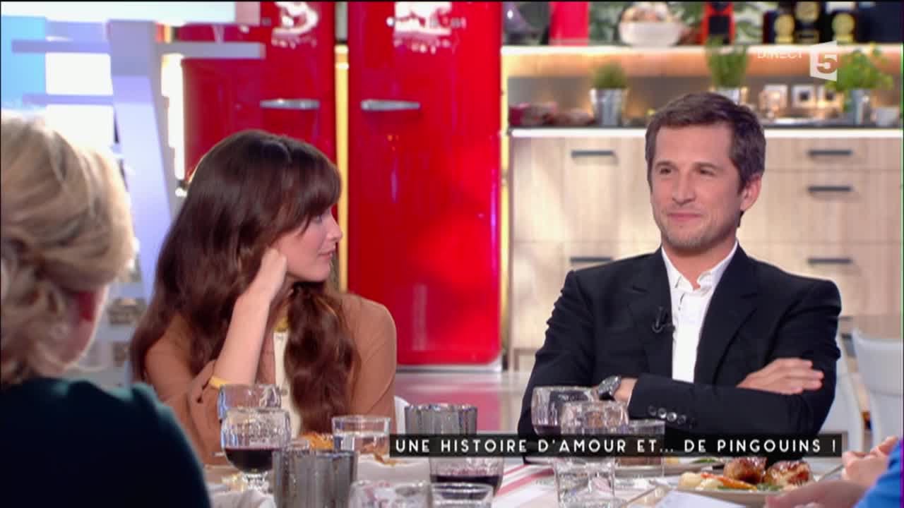 Tu préfères : Guillaume Canet ou Charlotte Le Bon ? C à vous - 21/06/2016