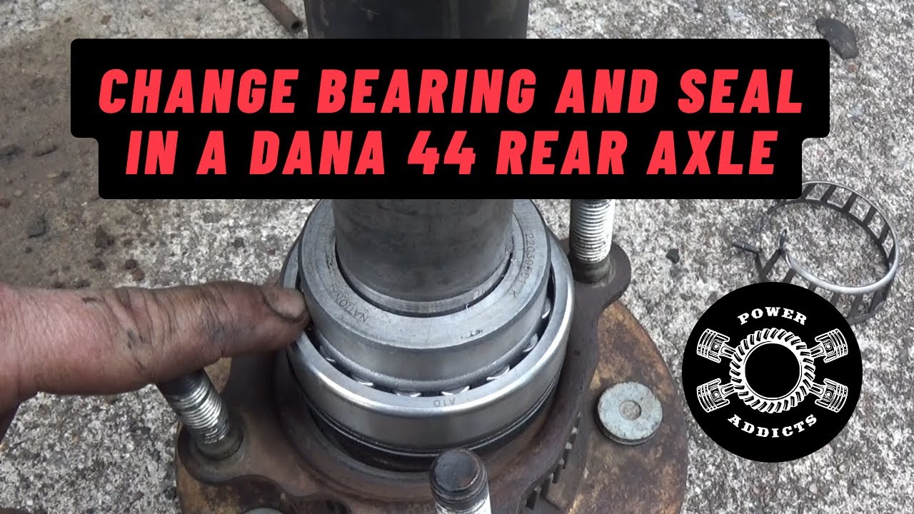 Change the axle seal in a Dana 44 #poweraddictscrew #dana44 #jeepwranglerjk