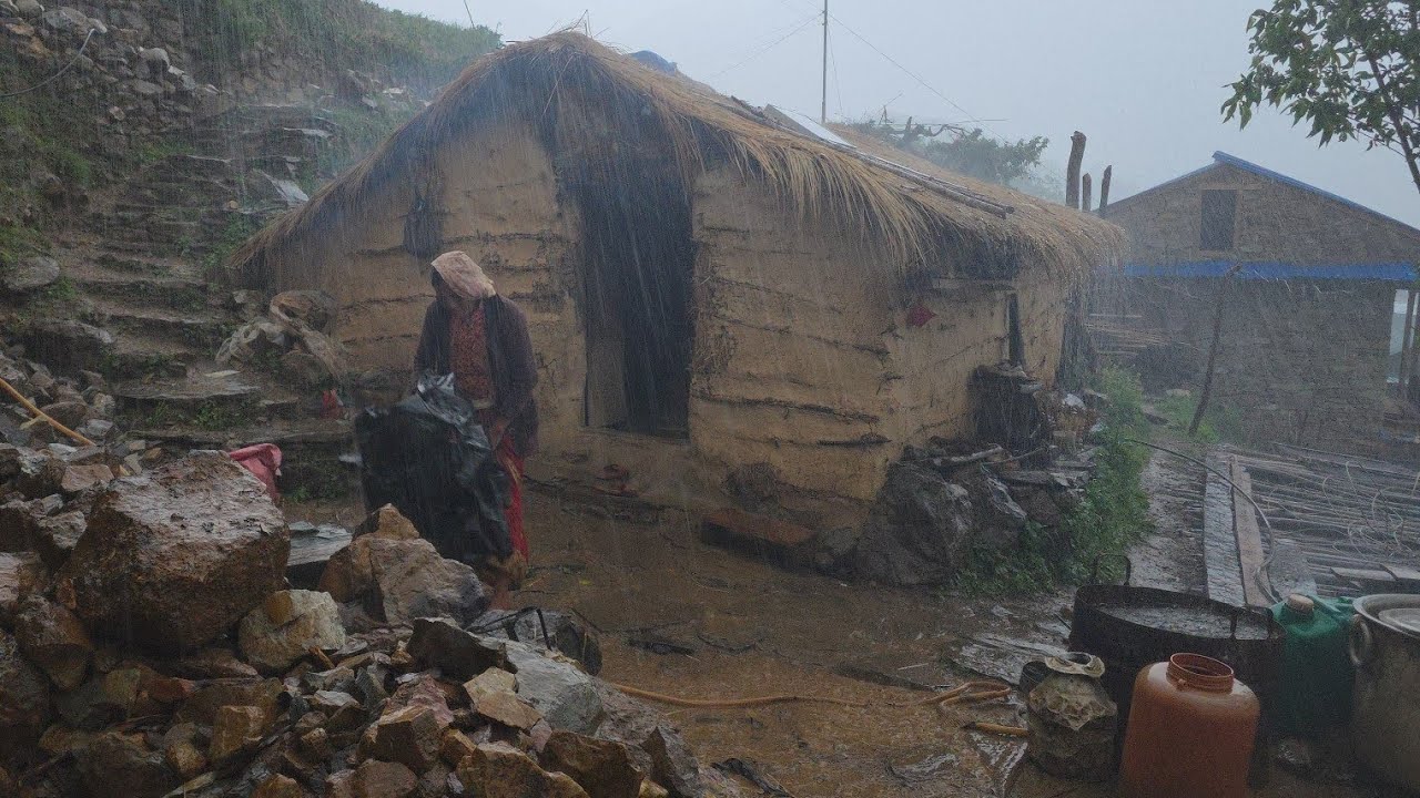 This Is Himalyan Nepali Mountain Village Life Heavy Rainy Day |Naturelly Village Dacumentary Video |