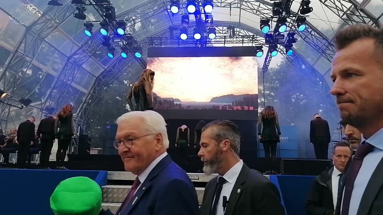 Riverdance_Reel around the sun_Bürgerfest Berlin 2022