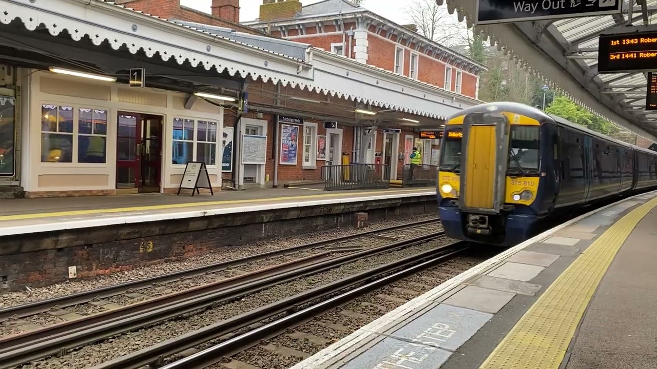 Bonus Trains at Tunbridge Wells 