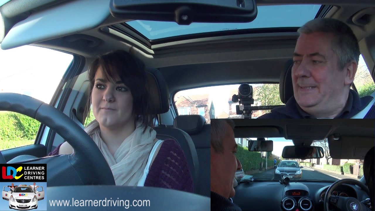 Claire's 9th driving lesson - M5 and M6 Turn-in-road and parallel parking