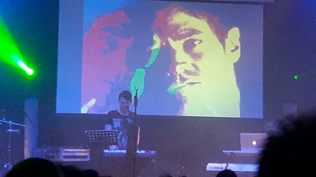 Diorama - Synthesize Me & Friends We Used To Know (Live@Kulttempel Oberhausen 31.03.2018)