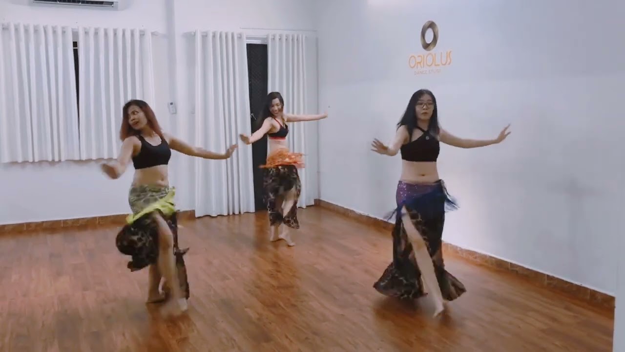 HIPS DON'T LIE - SHAKIRA, WYCLEF JEAN - BELLY DANCE - NIKKY NGUYEN