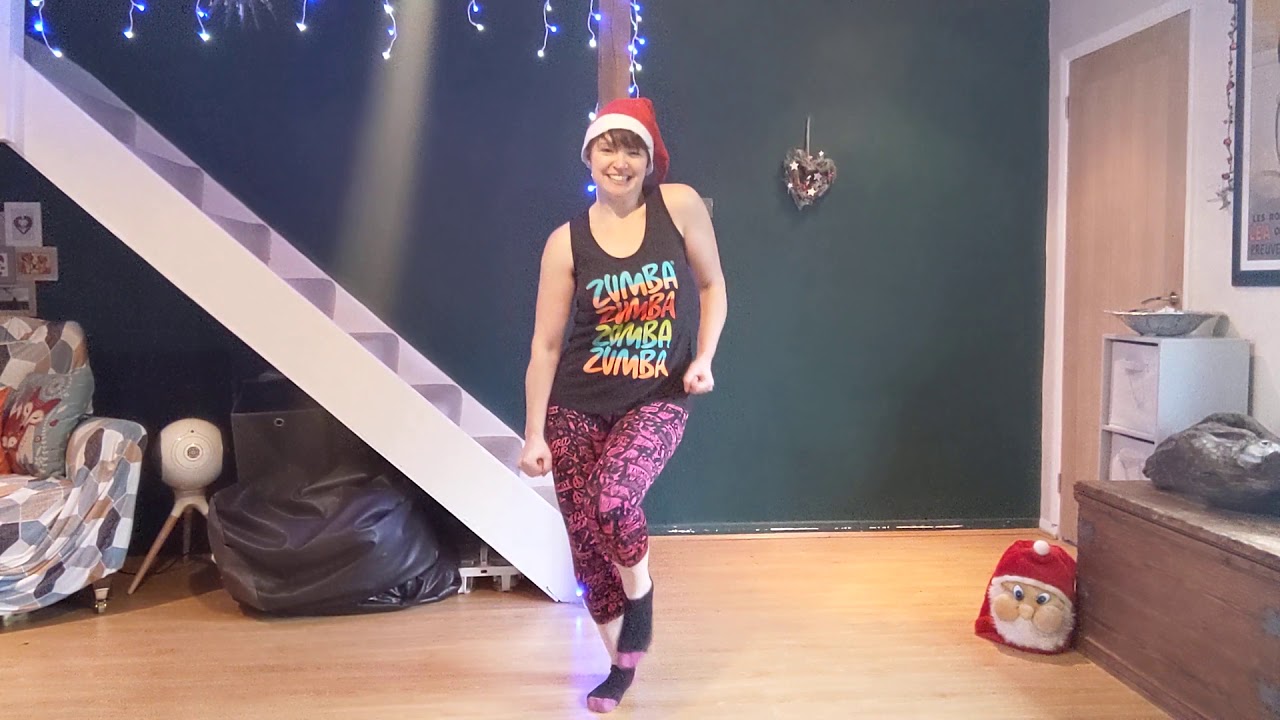 Zumba Gold/Zumba cumbia -  'Let It Snow' by Jon Secada