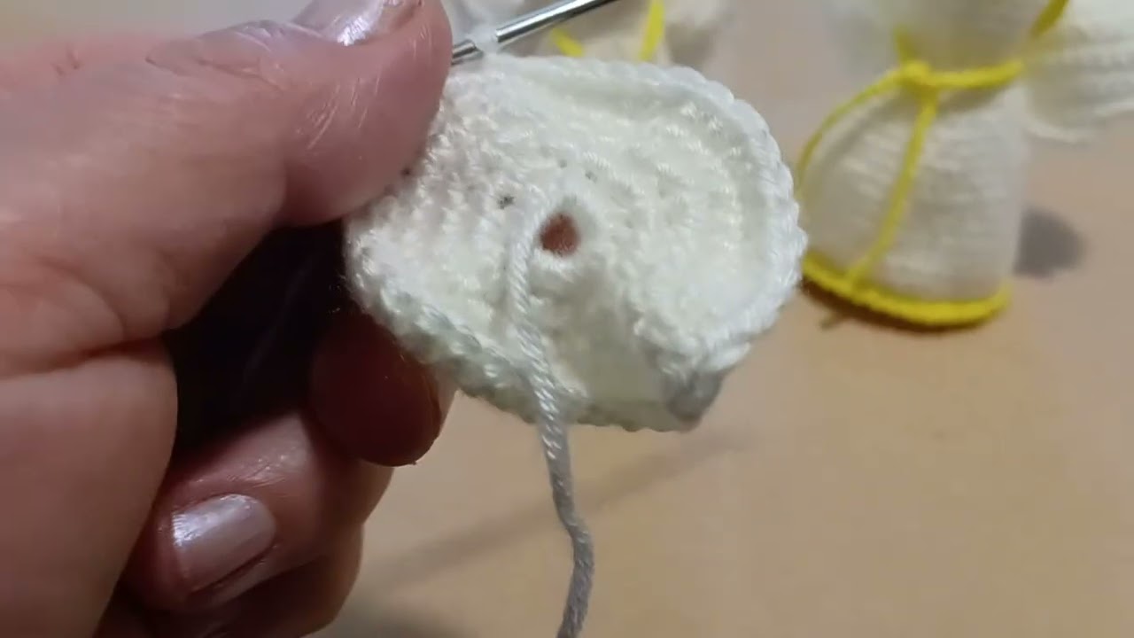Tutorial,  Creazione Angioletto , uncinetto,  prima parte ,  