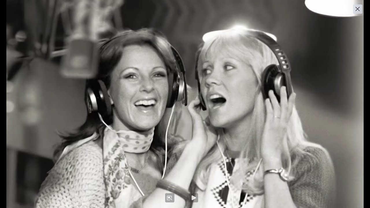 ABBA GIRLS' 3 Christmas Surprises! 1,Agnetha1981 – 2,Agnetha+Frida Radio Luxemburg1978 – 3,Frida1972