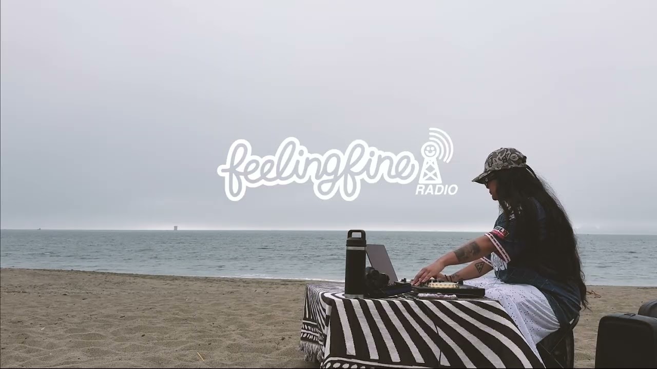 FEELINGFINE RADIO (LIVE) - EP 01