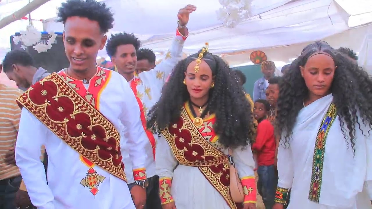 ምስ ደስደስ ባንደ ዝገርም መርዓ ዕለት 14 ከየምልጠኩም ብሱሩ
