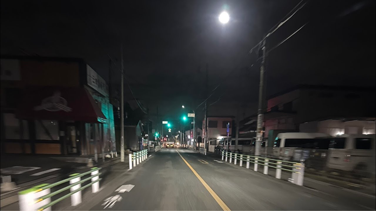 五日市街道移動ライブ配信中　あべしっ！