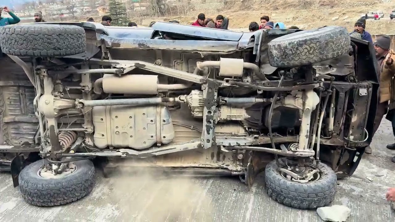 Accident on Mahodand road kalam