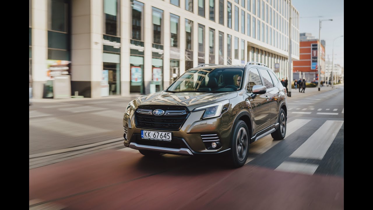 Idealny SUV dla rodziny? Subaru Forester e-Boxer – miejski sprawdzian