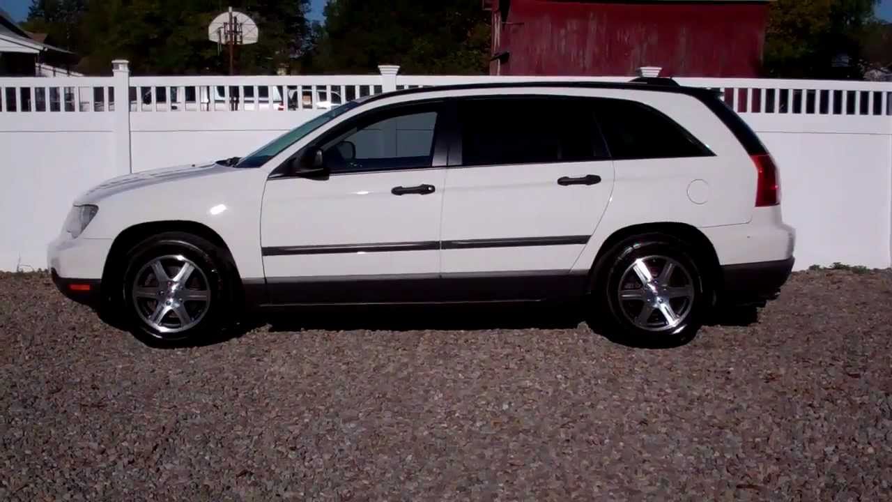 2007 Chrysler  Pacifica 4.0 LX  All Wheel Drive White