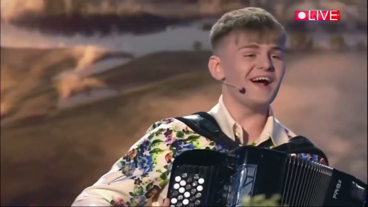 Парень выступил на шоу Андрея Малахова с песней «Мой Храм»