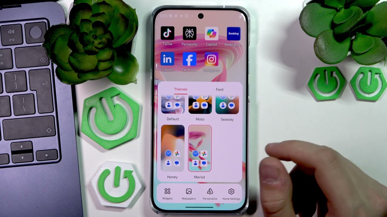 MOTOROLA Edge 70 Fusion &mdash; Настройка главного экрана и виджетов