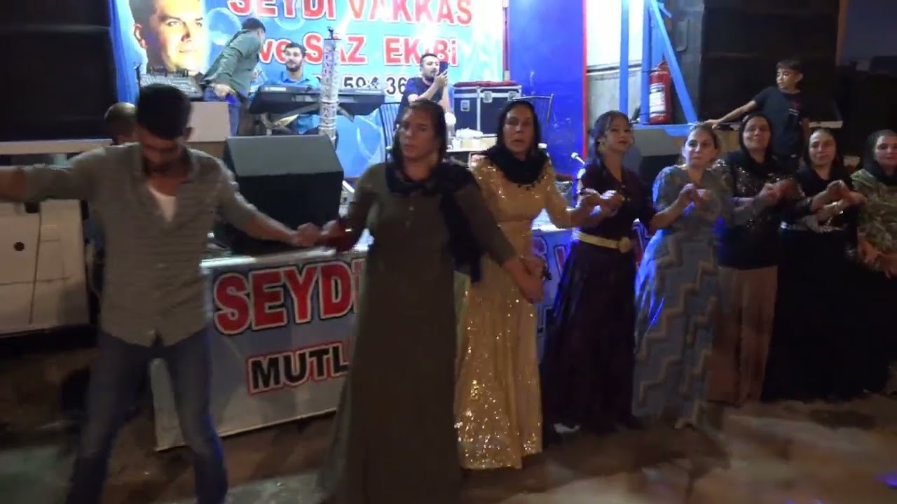 KAMERAMAN SELAMİ DOM AŞİRETİ ARİF ÇAHANIN OĞLUNUN DÜĞÜNÜ 1