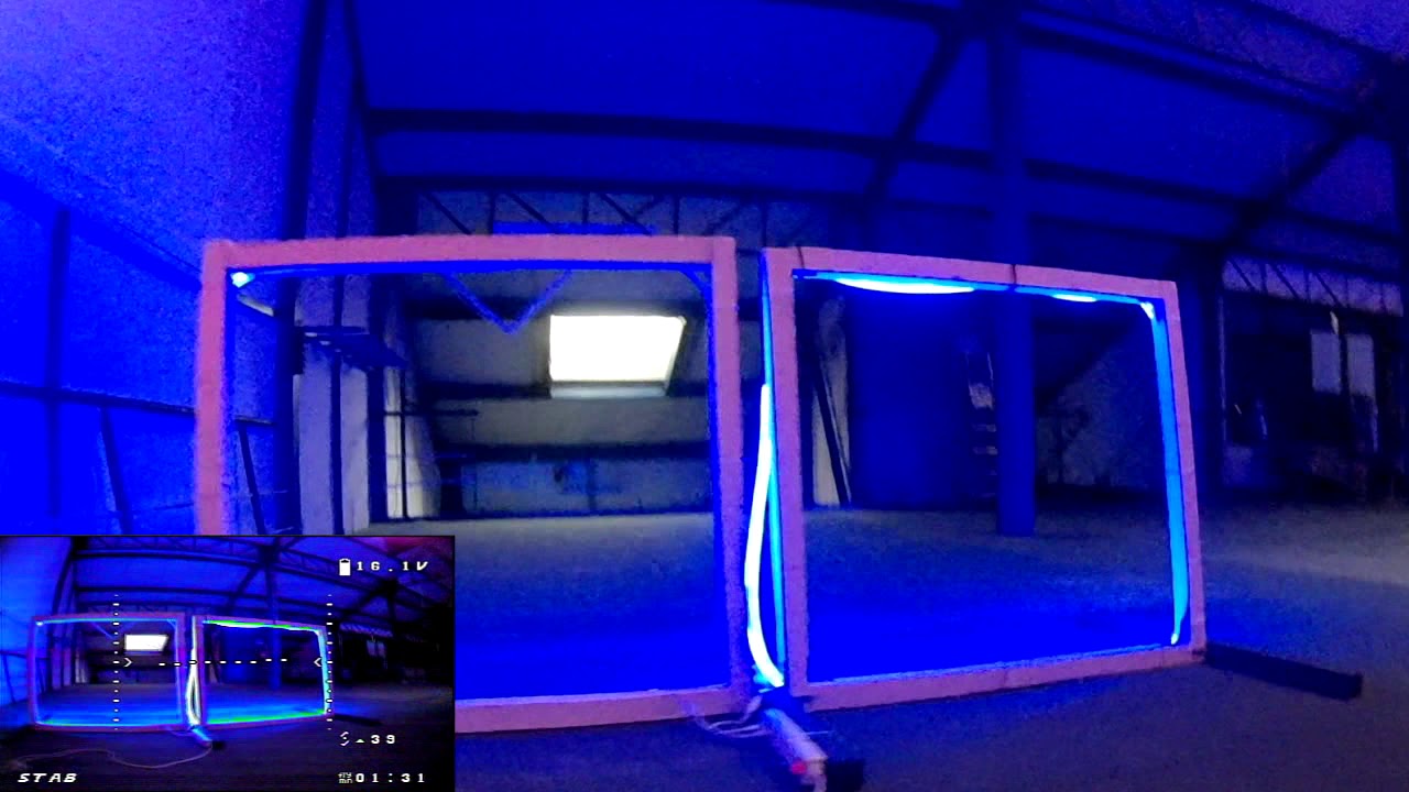 vol int&eacute;rieur droneez