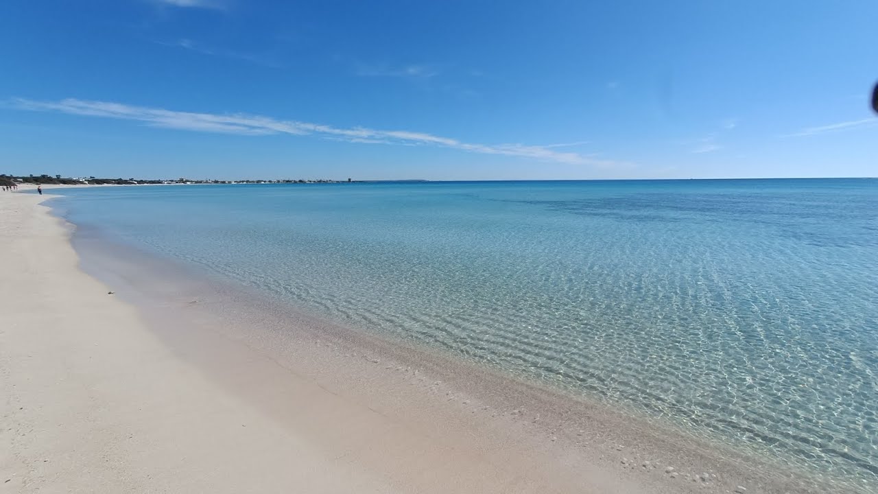 Le meraviglie della spiaggia di Torre Lapillo: un tuffo nella bellezza del mare pugliese