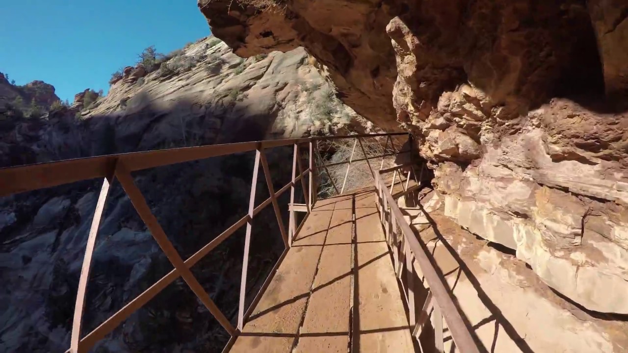 Canyon Overlook Trail - Zion National Park
