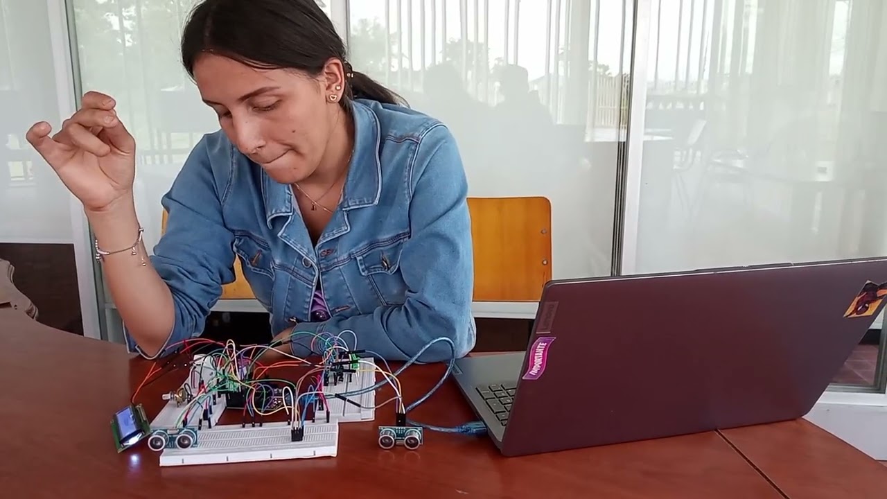 Radar de velocidad con sensor de sonido 