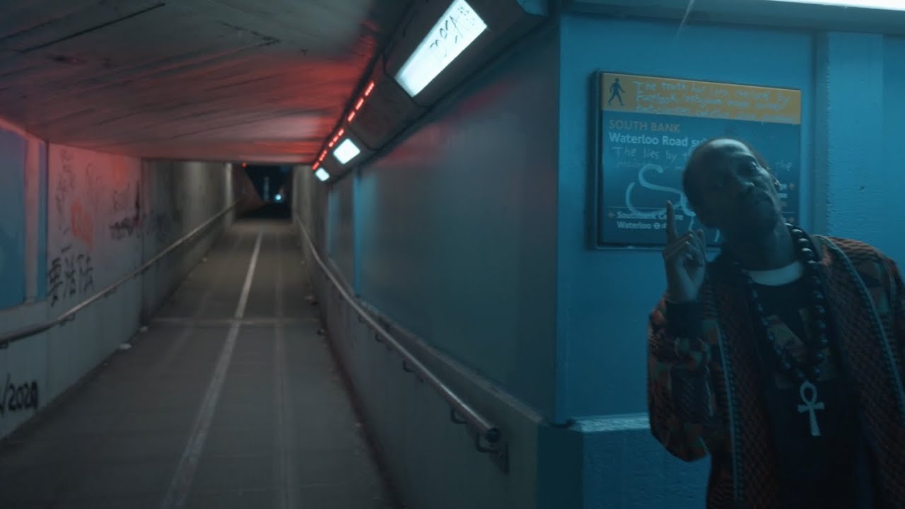 Potential Badboy & Mo Vibes - Between The Beats (Official Music Video)