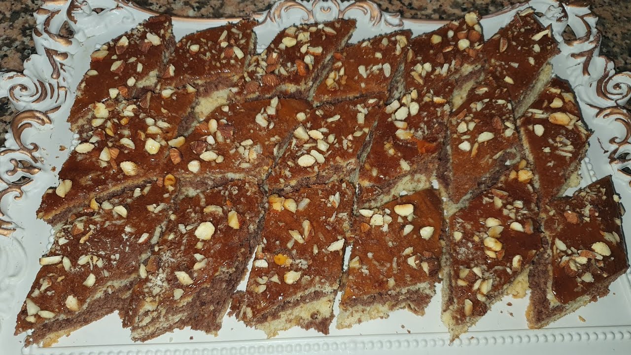 كيفية تحضير كيكة طبقات لذيذة رطبة و هشيشة باسهل طريقة 😋😋