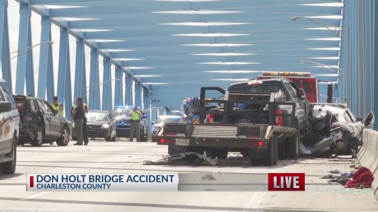 Deputy injured, tow truck driver missing after crash in Don Holt Bridge