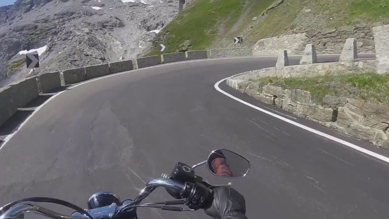 Harley Davidson Street Bob dyna bad side  up to Stilfser Joch (Stelvio) biggest Mountian in Italy.