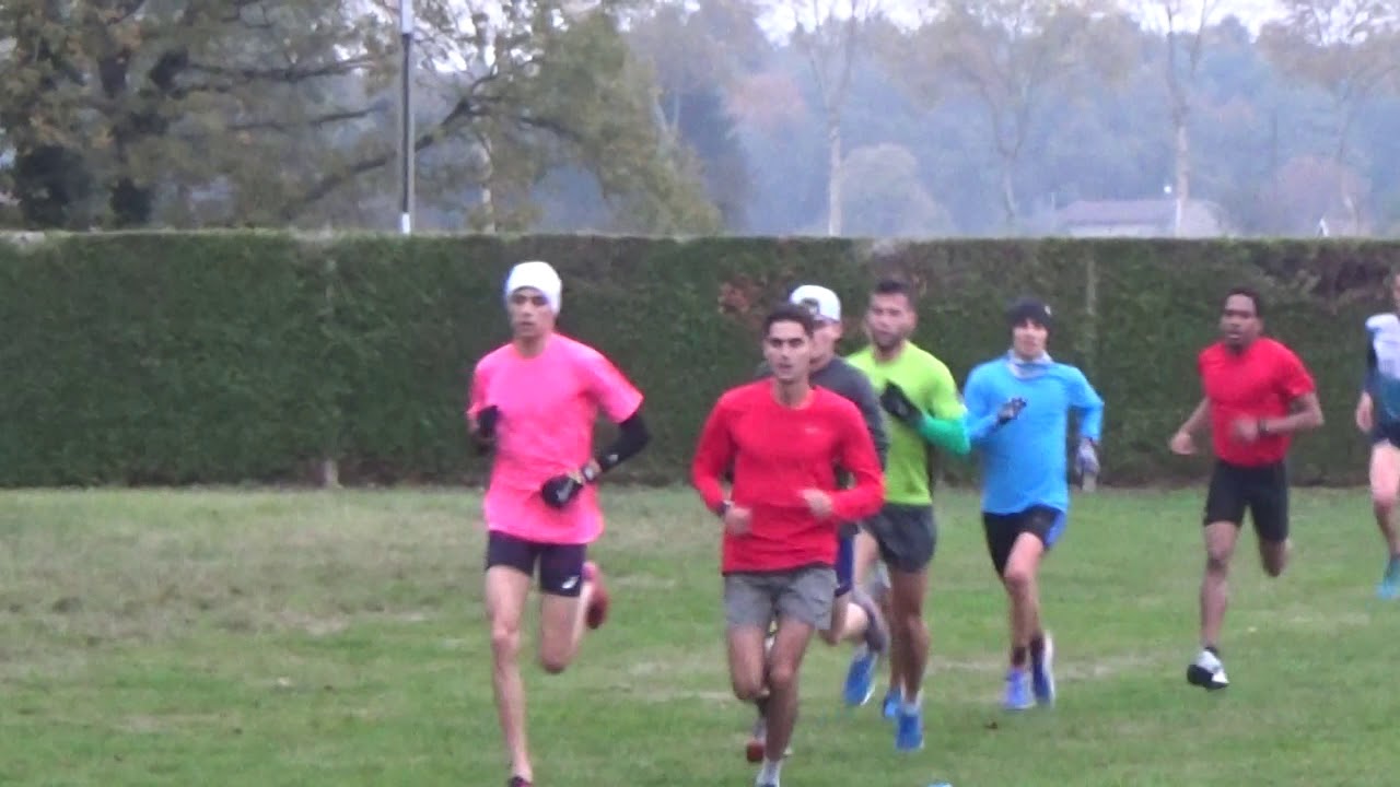 A l'entraînement avec : Stage Demi-Fond Ligue AURA Athlétisme (Bourg en Bresse 2018)