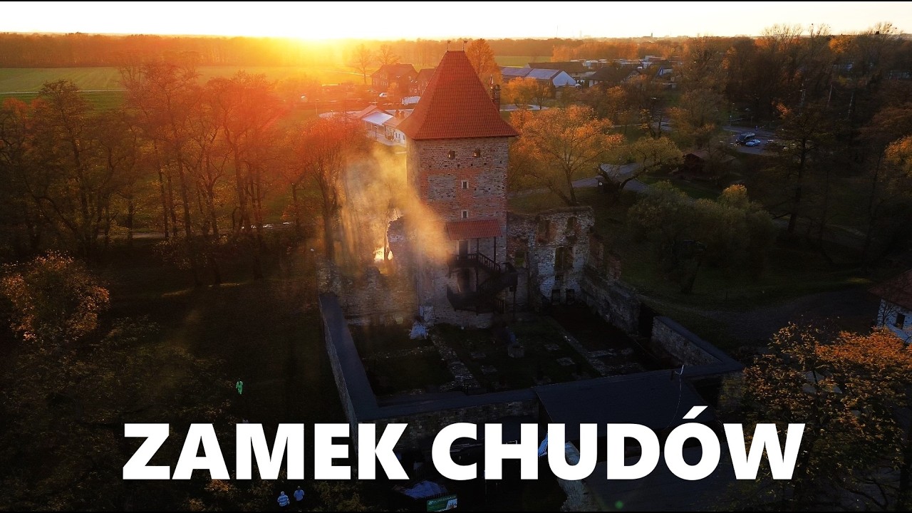 TAJEMNICZY CHUDÓW: Zamek 🏰 Medieval Castle Ruins | Mystic Ruins | Gra świateł i cieni | DRON 4K