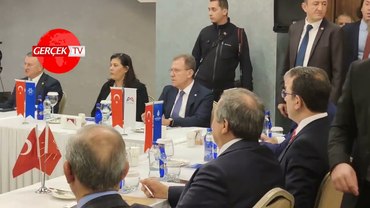 Ekrem İmamoğlu, Mansur Yavaş ve CHP'li Büyükşehir Belediye Başkanları Konya'da toplandı