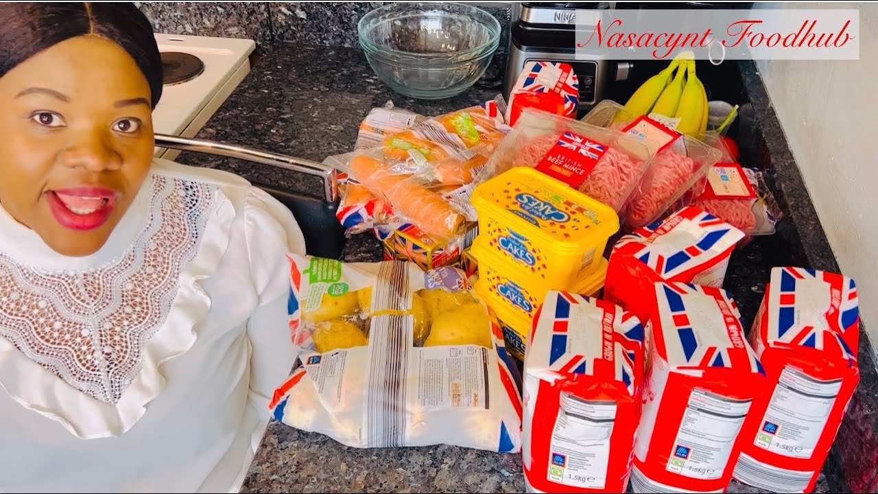 HOW I PREPARED MY MEAT PIE DOUGH AND THE INGREDIENTS NEEDED. FOR YOUR PARTY MEAT PIE