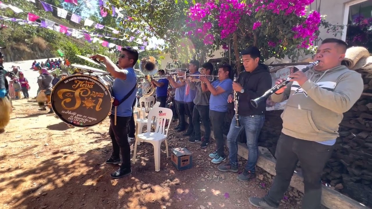El Trompetista Alegre VS Banda Tierra del Sol, ¿Qué estilo suena mas perrón? Tlaxiaco vs Juxtlahuaca