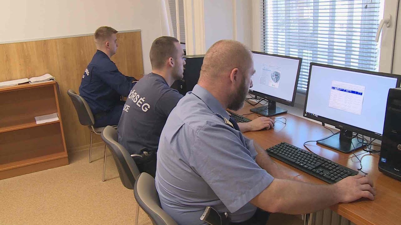 Jobb körülmények között a rendőrök