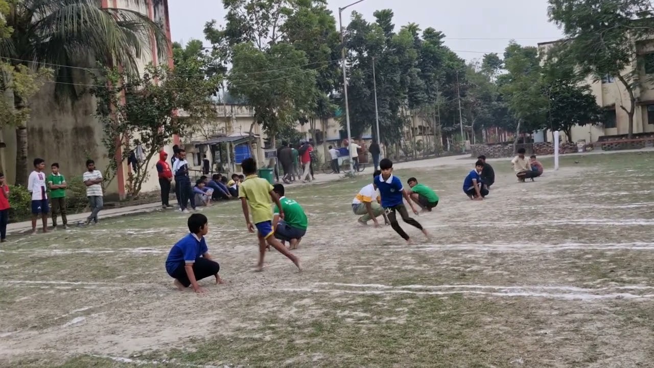 The junior boys are currently engaged in learning Kho Kho. 🏃‍♂️🤼‍♂️ #boys #learning #KhoKho 3